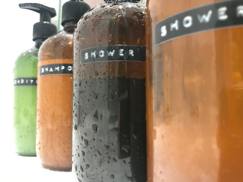 What’s the Difference Between Waterproof vs. WaterResistant Labels