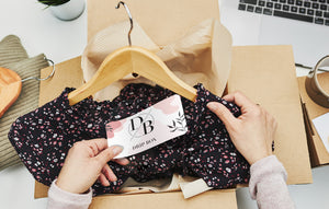 <h2>Dress up your shipping boxes with custom fashion stickers and labels.</h2>
